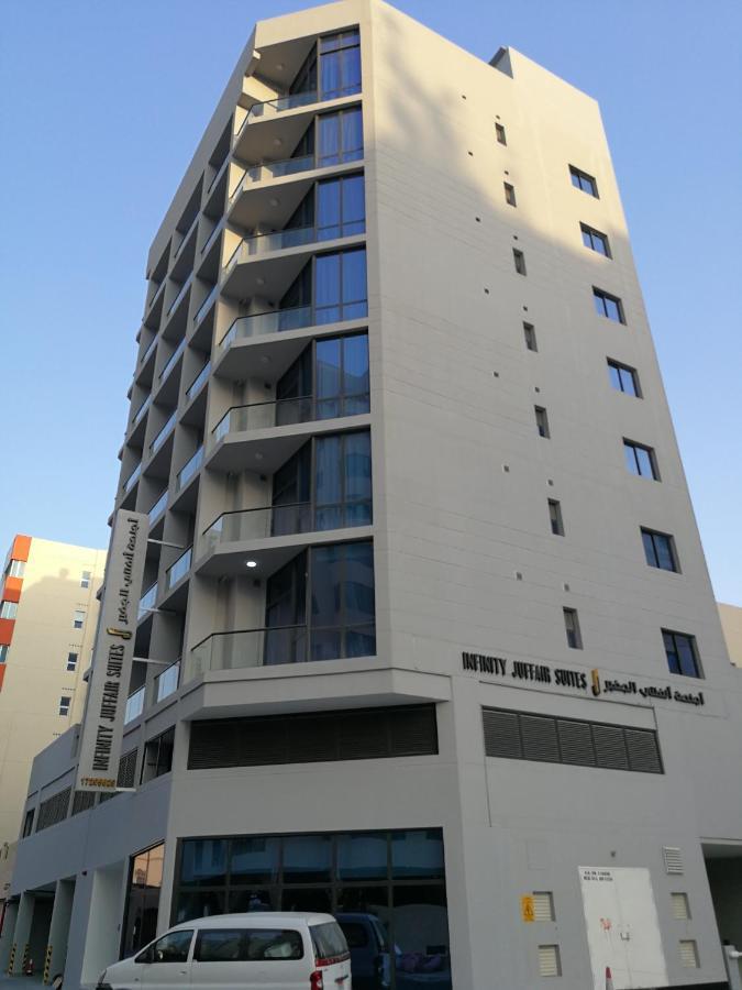Infinity Juffair Suites Манама Екстериор снимка