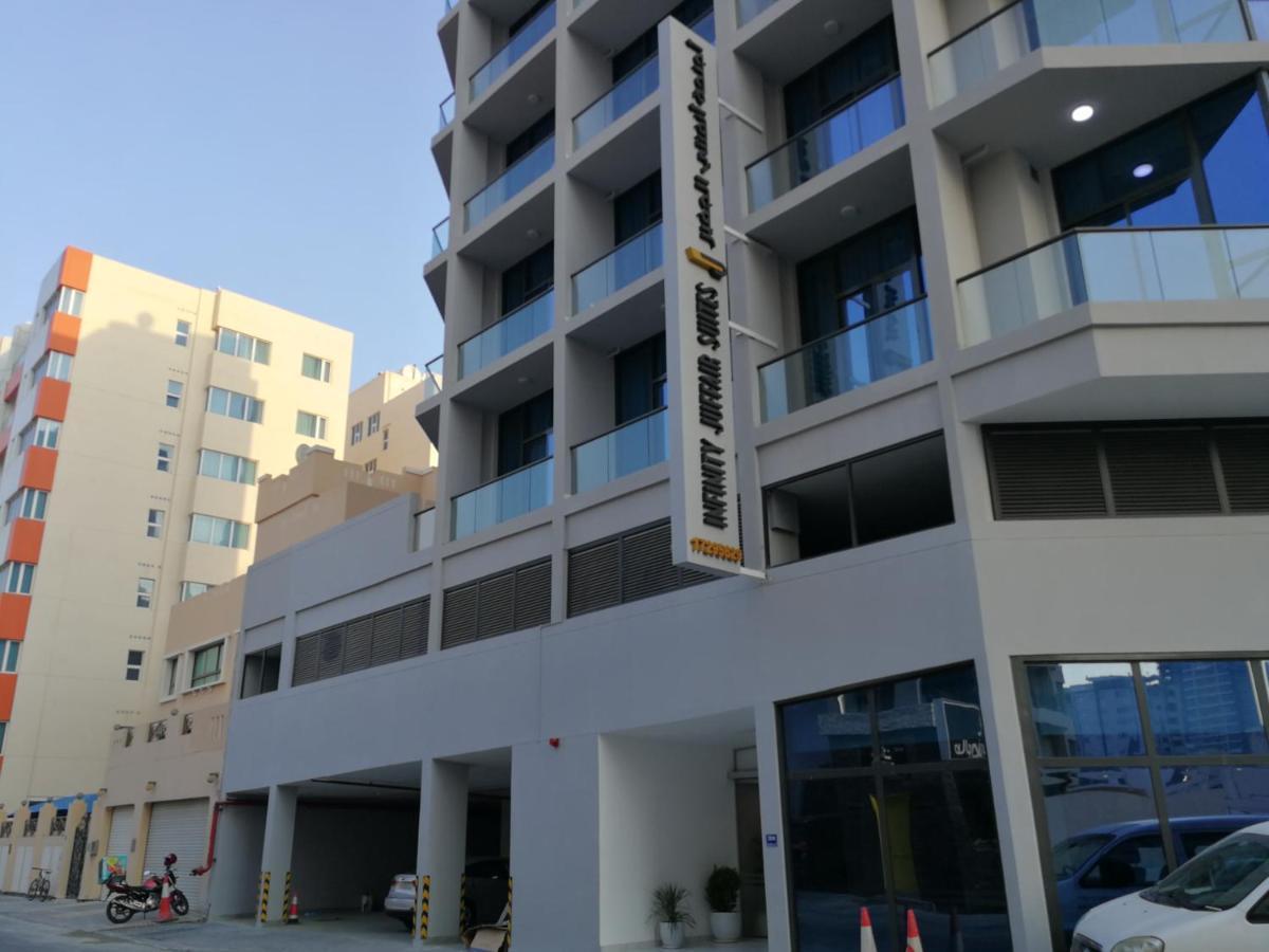 Infinity Juffair Suites Манама Екстериор снимка
