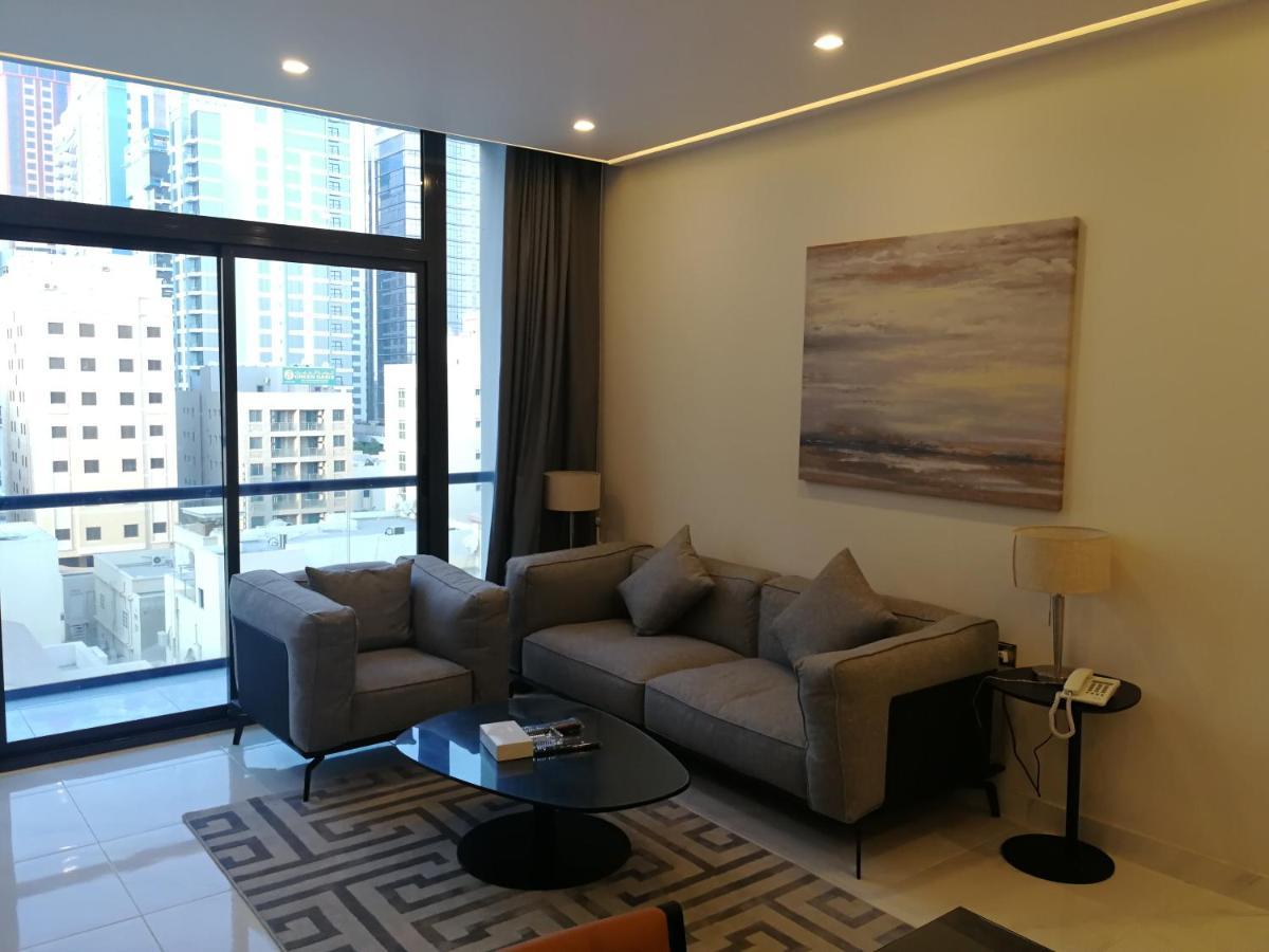 Infinity Juffair Suites Манама Екстериор снимка